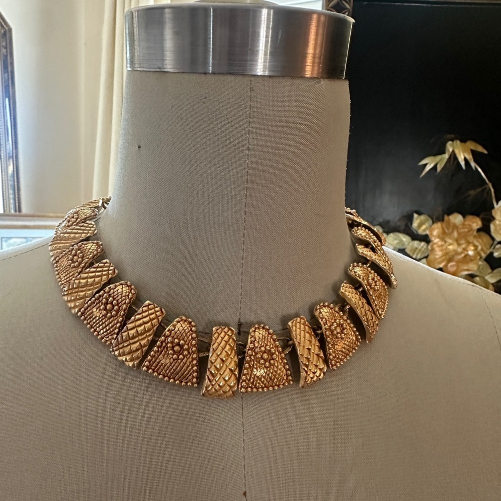 Gold Mobwife Old Money Mobwife Statement Necklace Vintage